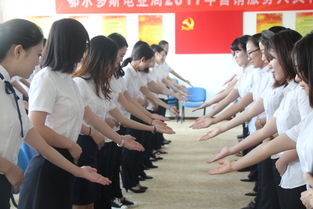 鄂爾多斯局舉辦窗口服務人員禮儀培訓，提升婚姻介紹服務質量